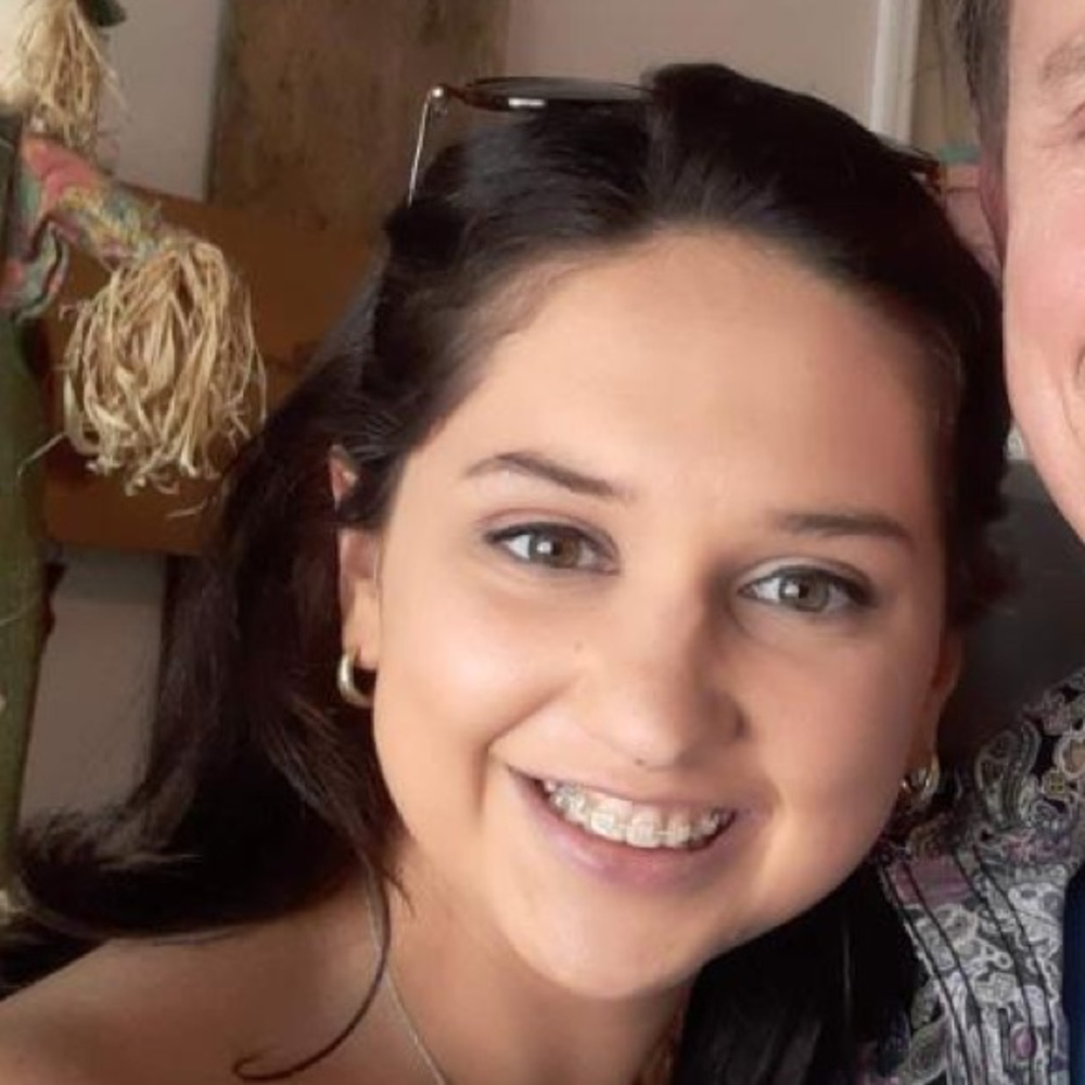 Meet your Posher, Kara